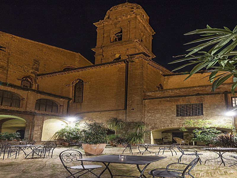 Hotel Il Chiostro Del Carmine Siena Exterior foto